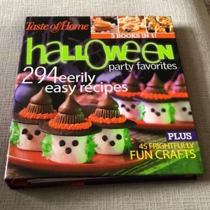 Taste of Home Halloween 294 eerily easy recipes Book